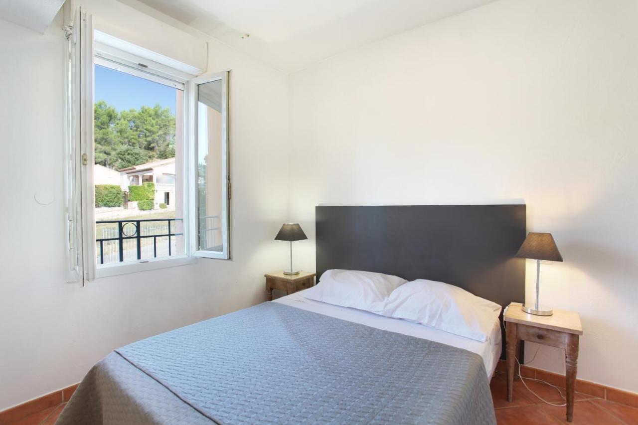 Residence Odalys La Licorne De Haute Provence Греу-ле-Бэн Экстерьер фото