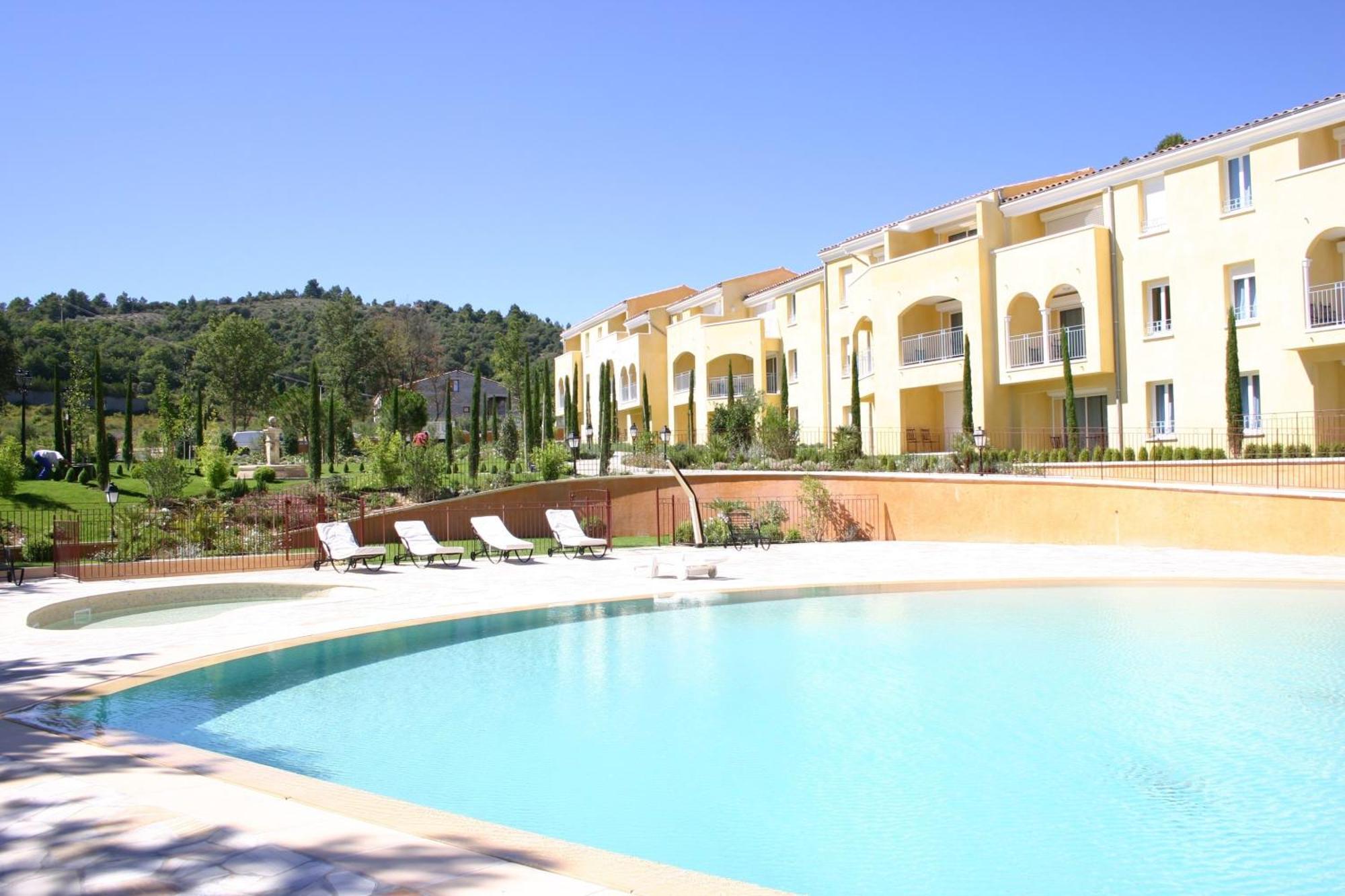 Residence Odalys La Licorne De Haute Provence Греу-ле-Бэн Экстерьер фото