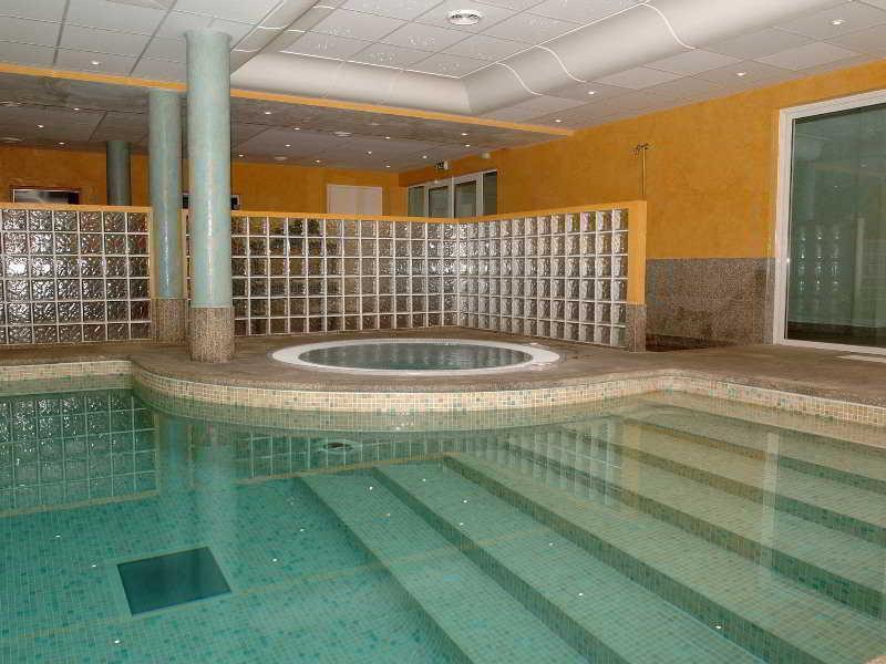 Residence Odalys La Licorne De Haute Provence Греу-ле-Бэн Экстерьер фото